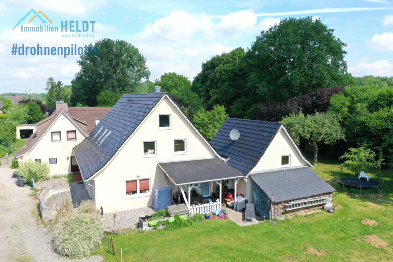 Drohnenbilder #drohnenpilotin Immobilien HELDT Doris Kiel #lieblingsmaklerin